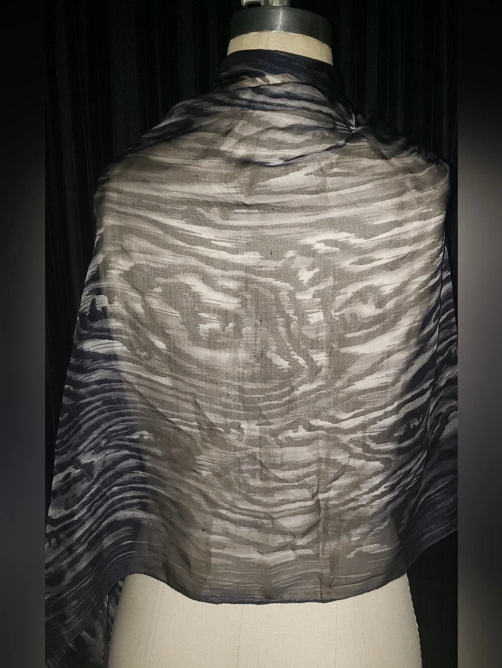 Fendi 100% Silk Zebra Black White Stripe Large Scarf Made In Italy 68 X 26